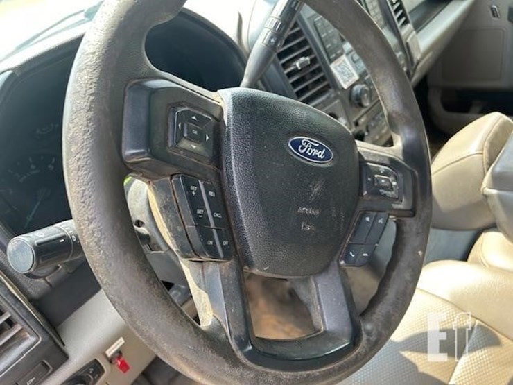 2016-ford-f150-image-11