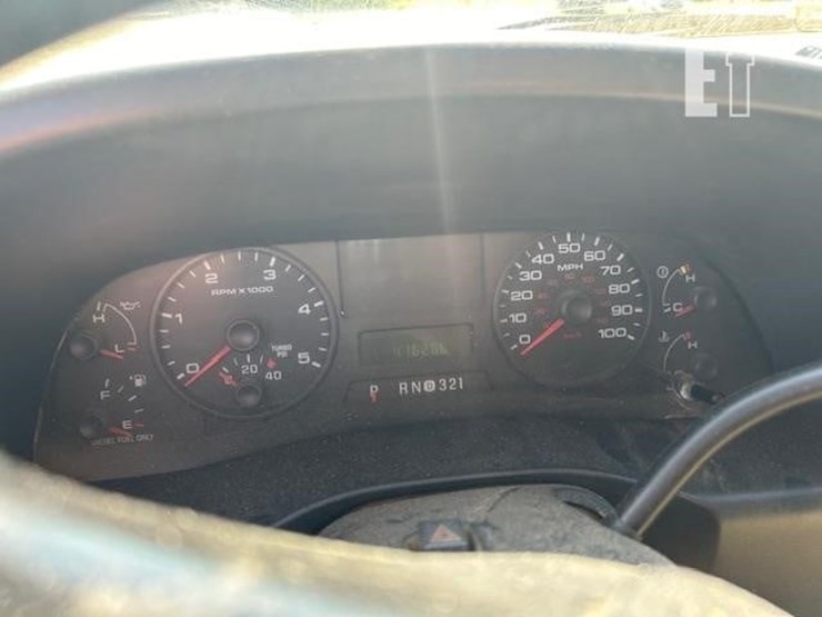 2006-ford-f350-image-9