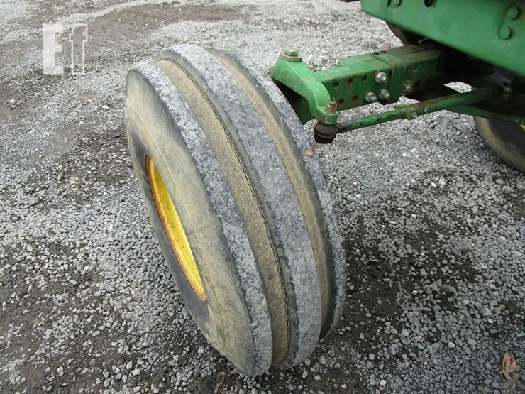 john-deere-4440-image-13