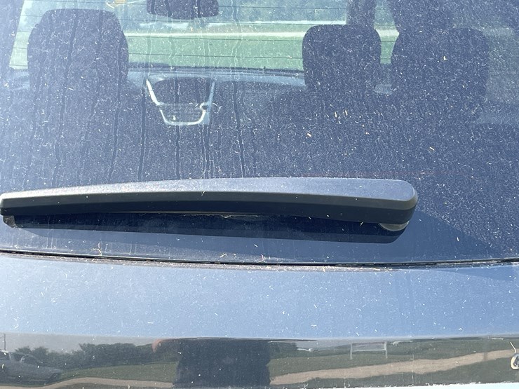 #1041-•-2014-chevy-equinox-awd-(has-wi-title)-image-17