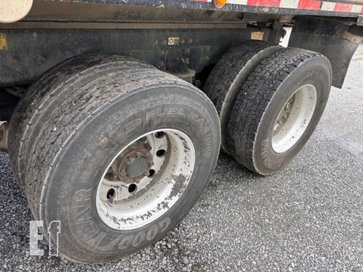 2006-kenworth-t800-image-31