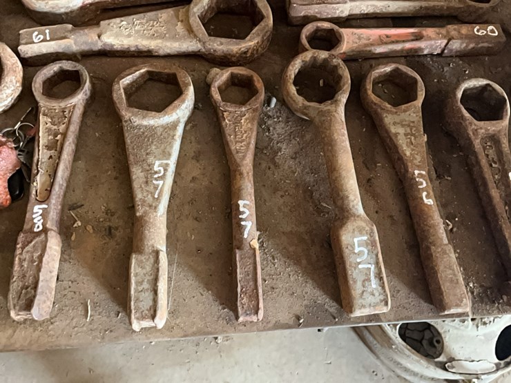 hammer-wrenches-3pcs-support-equipment-image-1