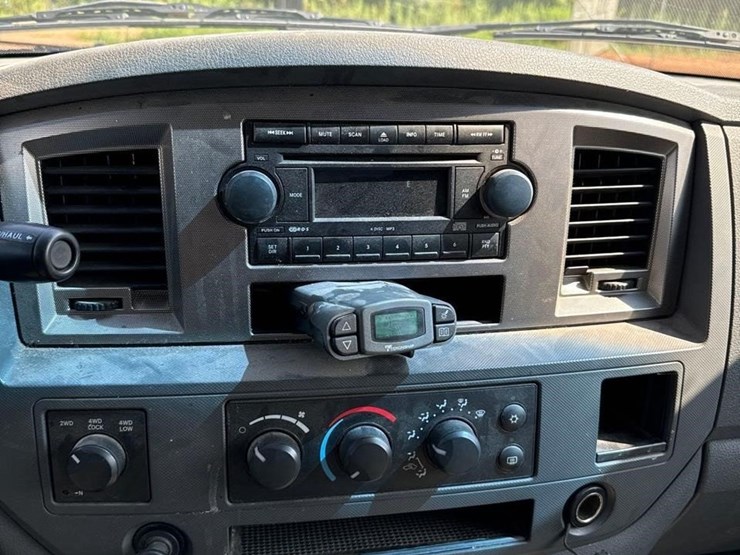 2007-dodge-ram-1500-image-15