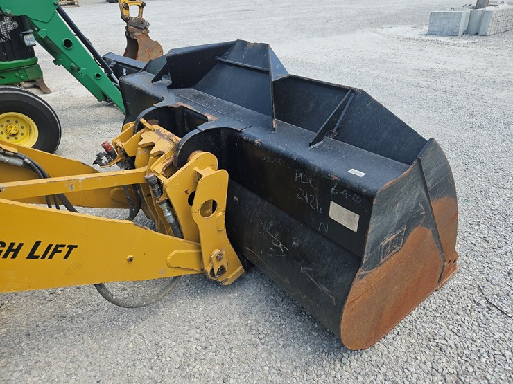 2015-caterpillar-930k-image-5