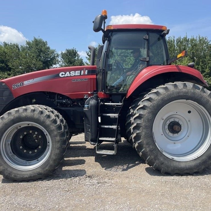 2012 CASE IH MAGNUM 260