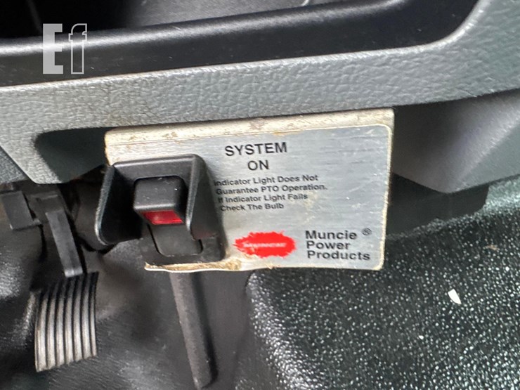 2012-ford-f650-sd-image-25