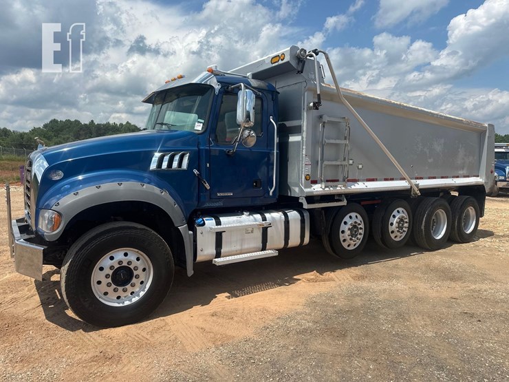 2021-mack-granite-64fr-image-1