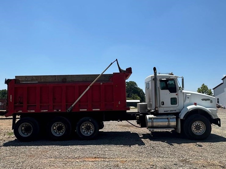 2004-kenworth-t800-image-9