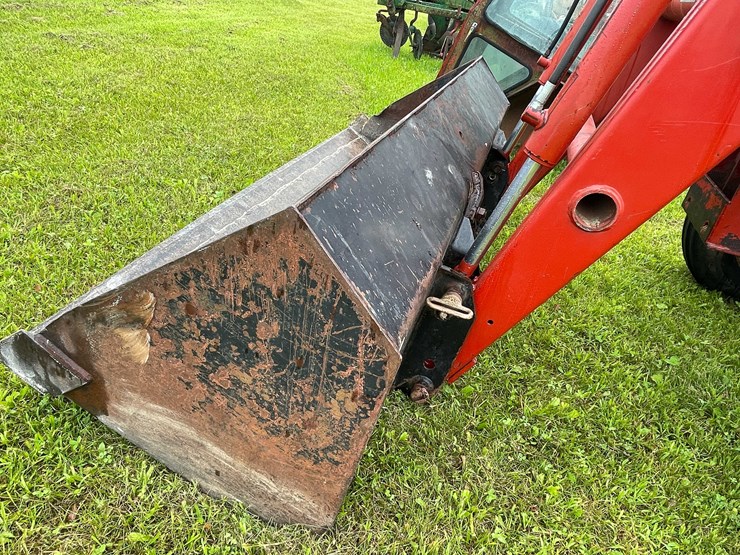 case-ih-3230-image-12