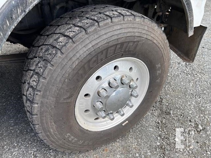 2006-kenworth-t800-image-26