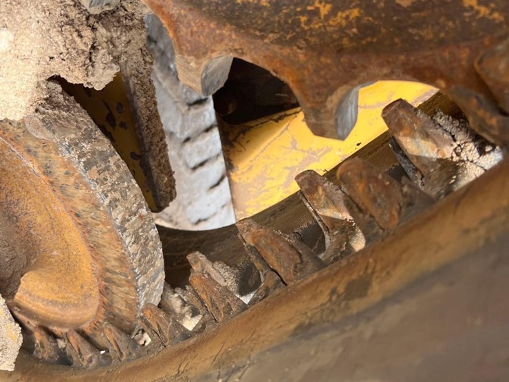 caterpillar-279c2-image-10
