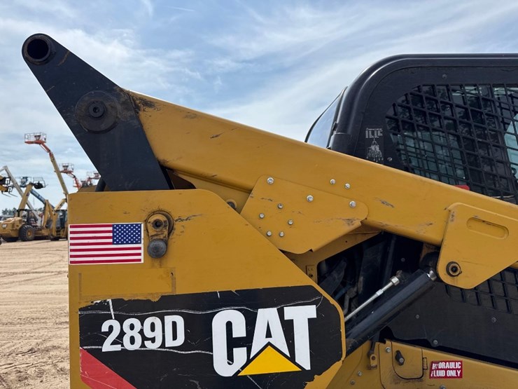2018-caterpillar-289d-image-24