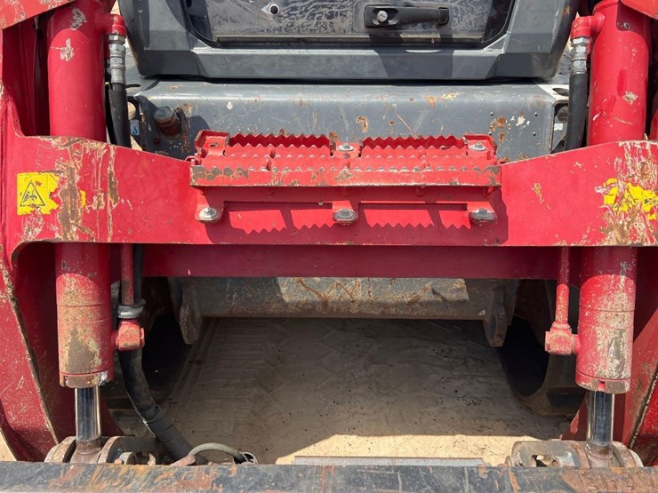 takeuchi-tl12v2-image-11
