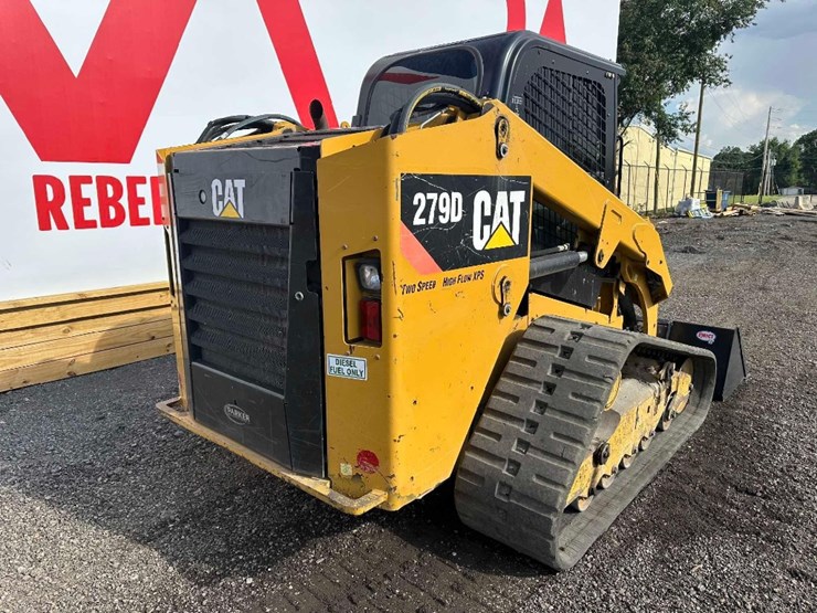 2015-caterpillar-279d-image-10