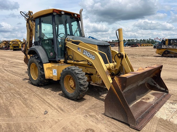 2004-deere-310sg-image-6