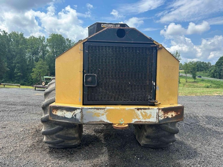 caterpillar-573-image-3