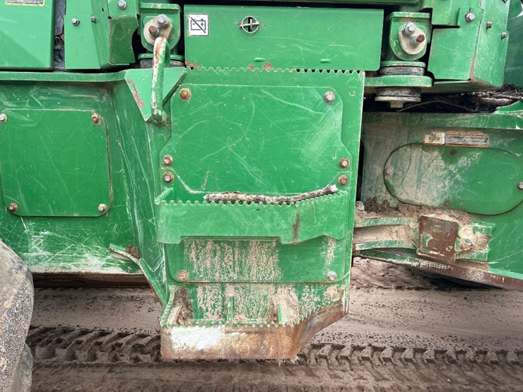 2019-deere-843l-image-20