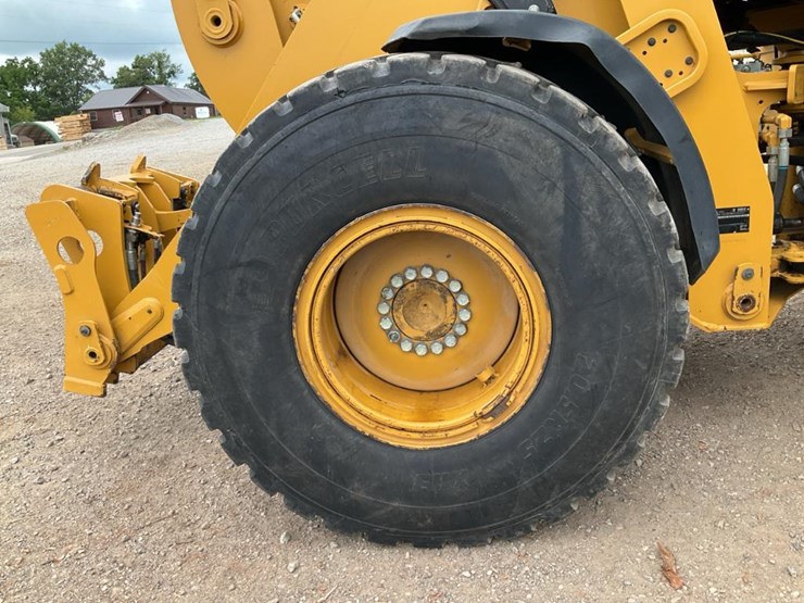 2018-caterpillar-930m-image-46