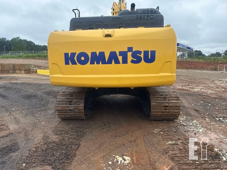 2022-komatsu-pc210-lc-11-image-7