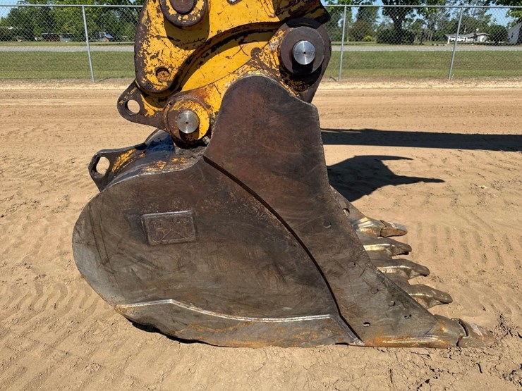 2012-caterpillar-320el-image-9