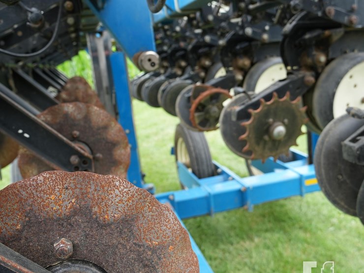 kinze-3500-image-18