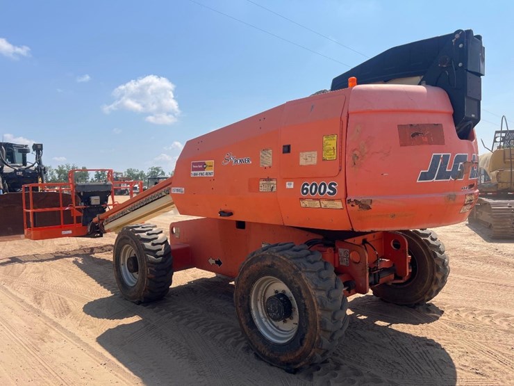 2008-jlg-600s-image-6