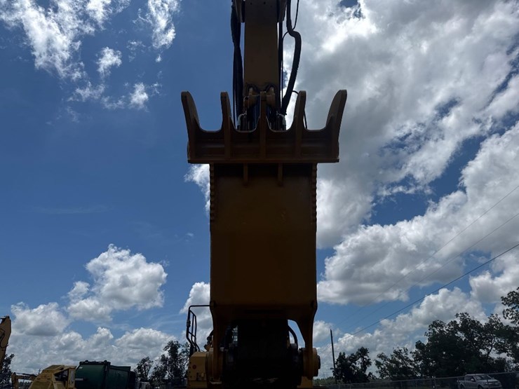 2014-caterpillar-336fl-image-24