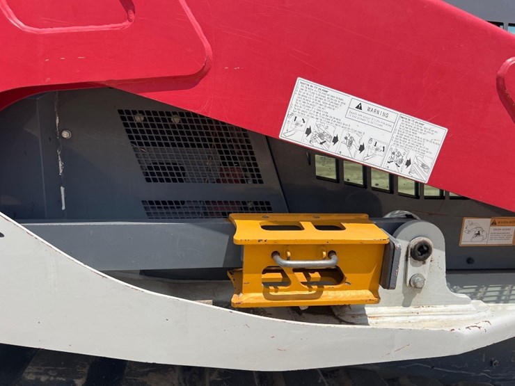 takeuchi-tl12v2-image-16