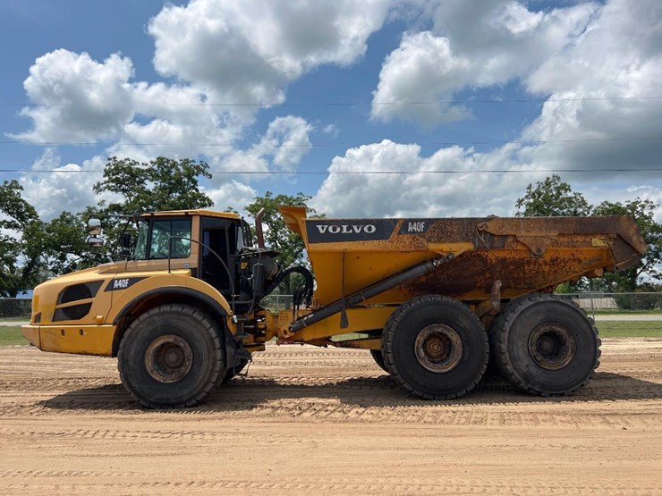 2012-volvo-a40f-image-1