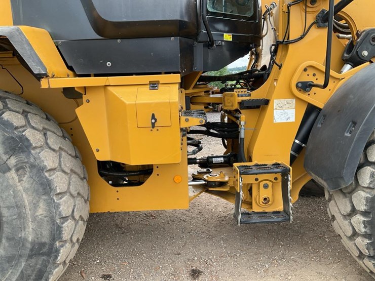 2018-caterpillar-930m-image-49