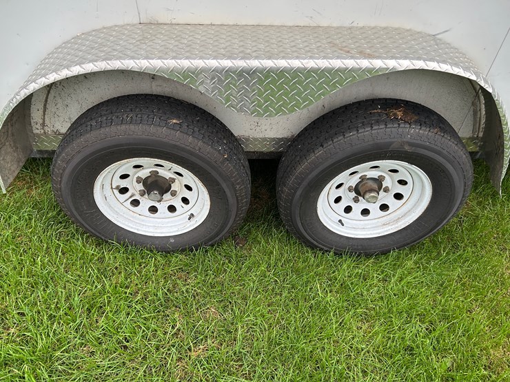 #1030-•-1999-bison-aluma-sport-horse-trailer-(arcadia,-wi)-(wi-title-in-delay)-image-31