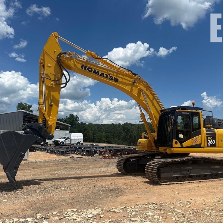 2021 KOMATSU PC360 LC