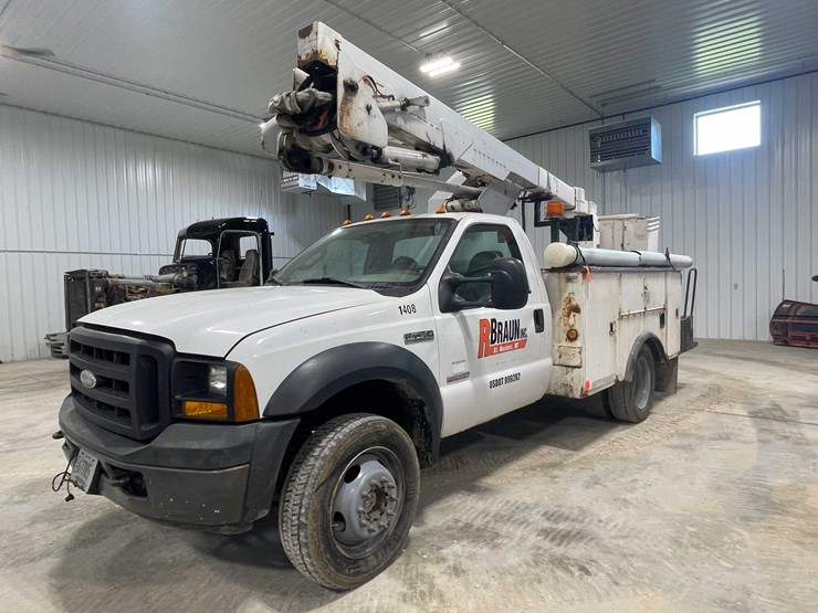 2005-ford-f550-xl-image-4