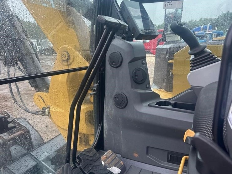 2021-caterpillar-308-cr-image-22