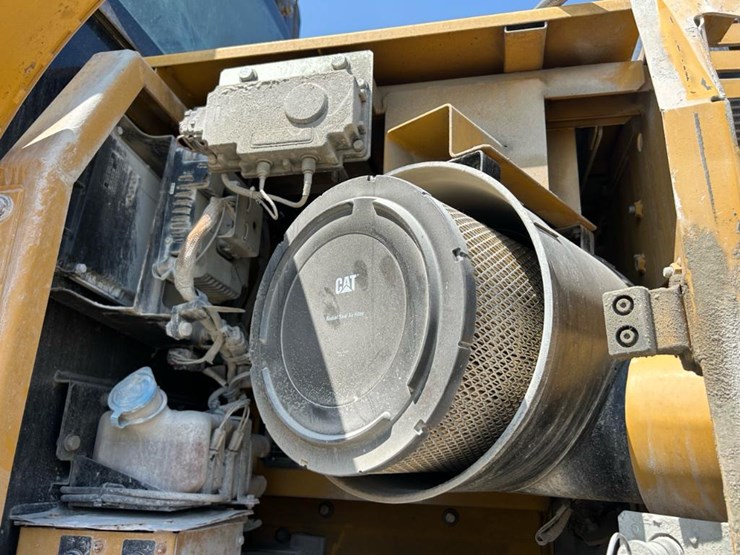 2011-caterpillar-329dl-image-43