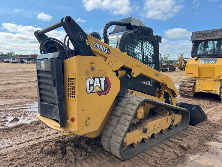 2023-caterpillar-299d3-xe-image-4