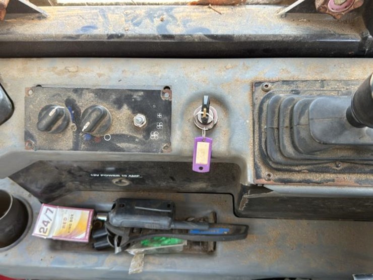 2008-caterpillar-574-image-54