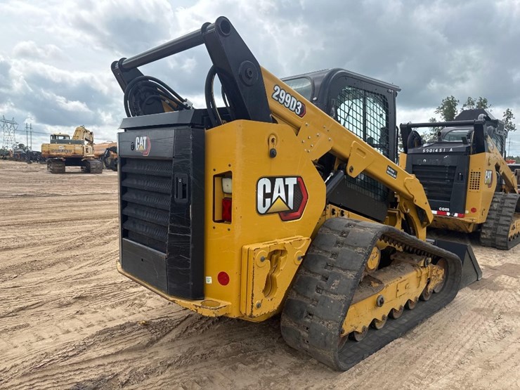 2022-caterpillar-299d3-image-6