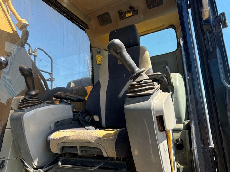 2012-caterpillar-320el-image-43