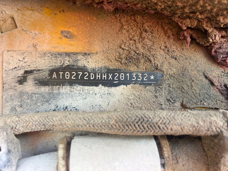 2022-caterpillar-272d3-image-18