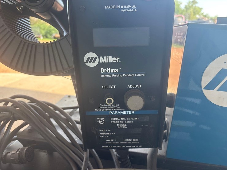 miller-xmt-welder-image-12