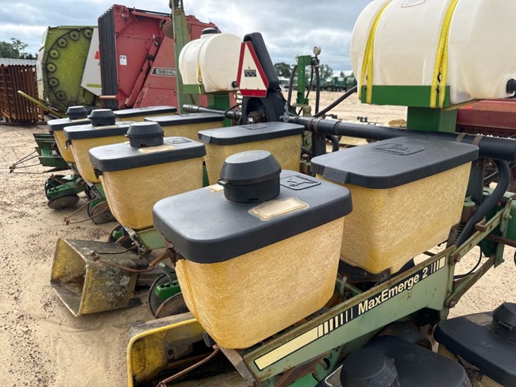 john-deere-2-image-12