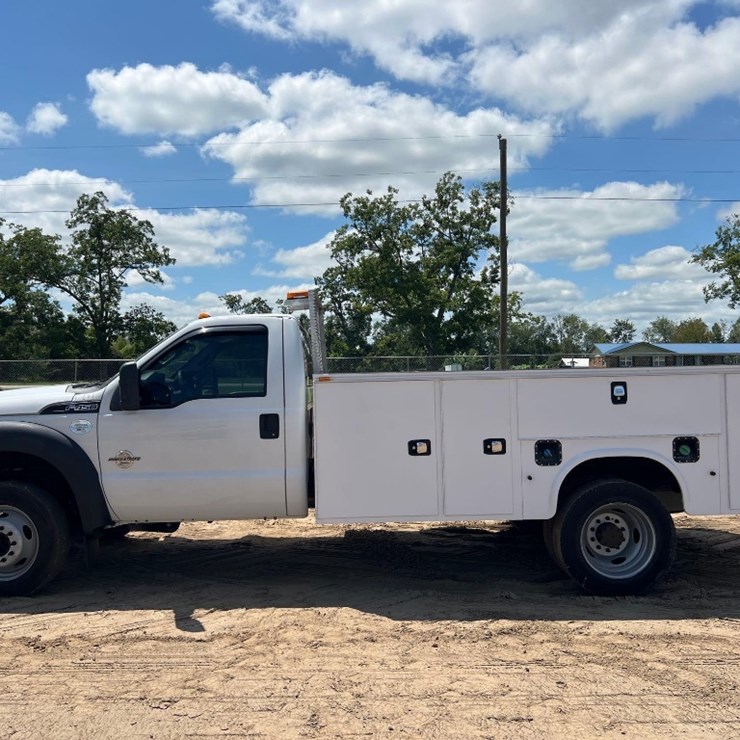 2015 FORD F450 XL