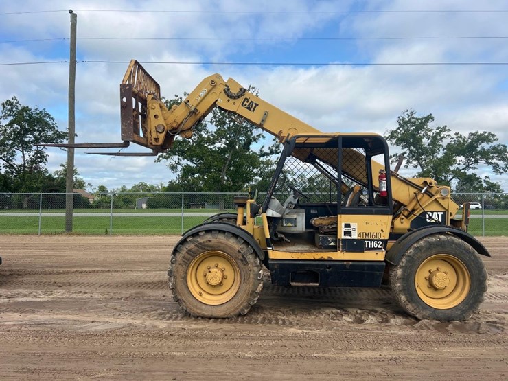 1998-caterpillar-th62-image-1