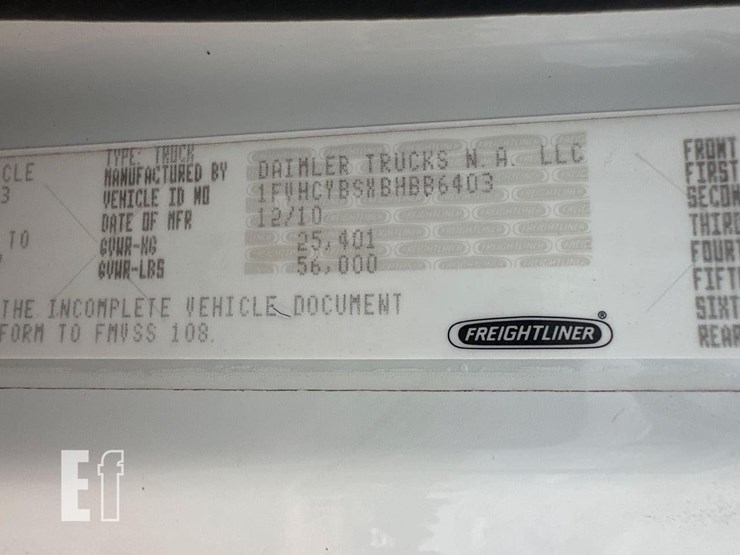 2011-freightliner-business-class-m2-106-image-17