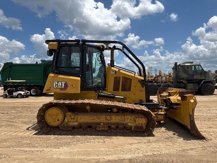 2022-caterpillar-d4-lgp-image-5