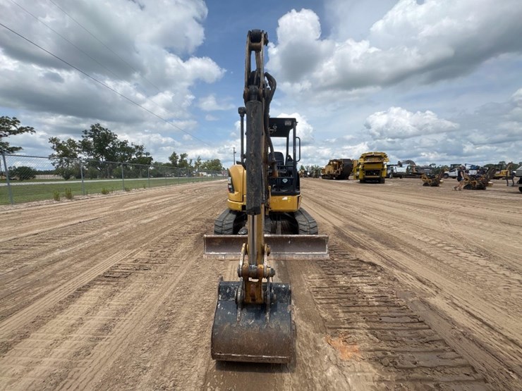 2014-caterpillar-304e-cr-image-3