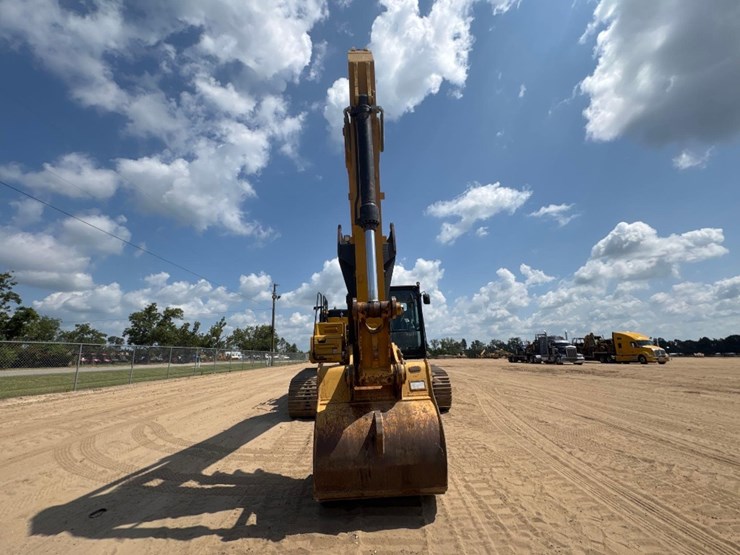 2018-caterpillar-326fl-image-3