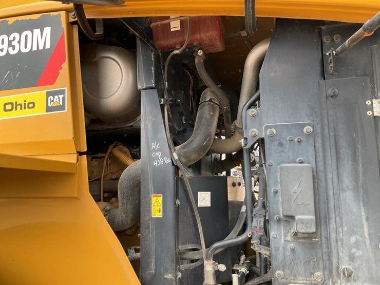 2018-caterpillar-930m-image-13