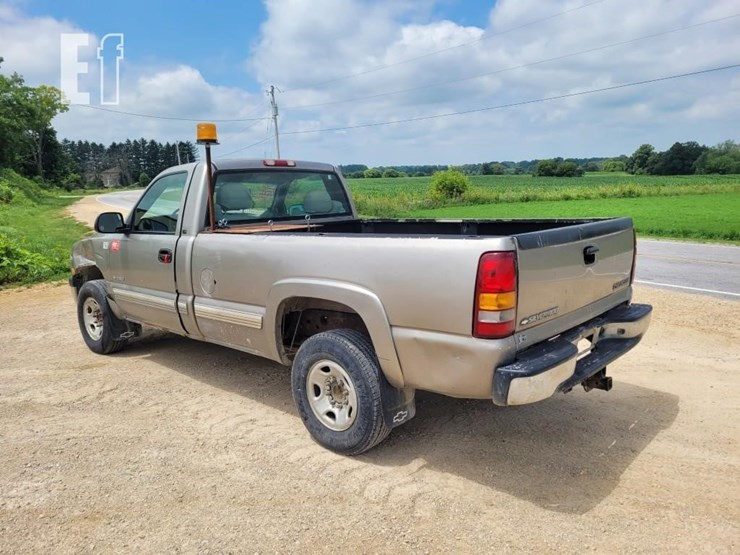 2001-chevrolet-silverado-2500-image-7